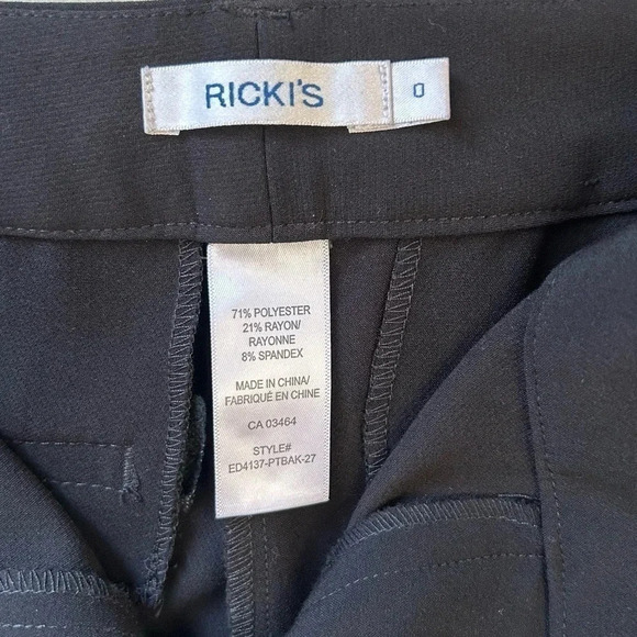 Ricki’s Black Pants Slim Ankle Cropped Size 0 - Picture 10 of 16
